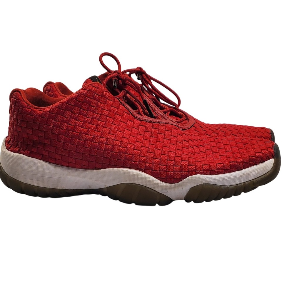 Nike Air Jordan Future Red  Mens Size‎ 10 Sneakers 718948 610